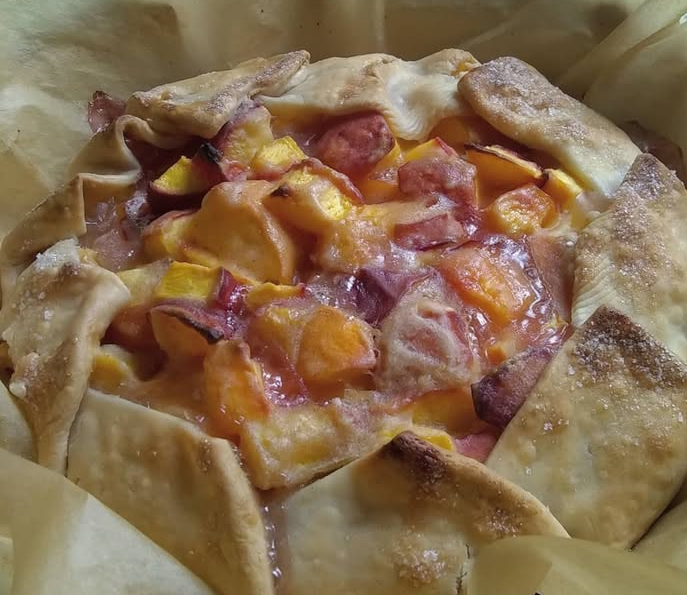 Easy Sourdough Peach Galette Recipe